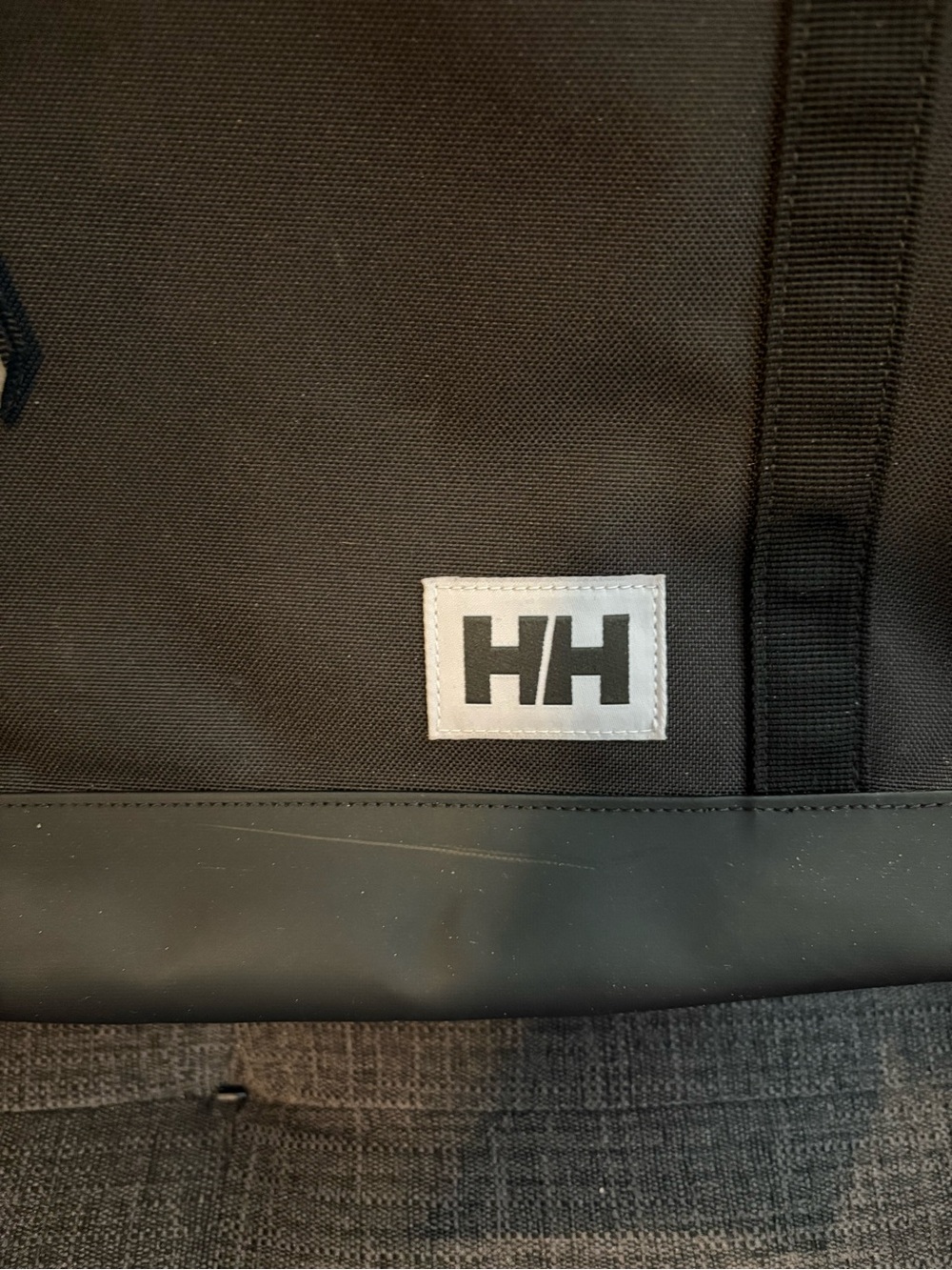 Helly Hansen Black Roll-Top Backpack with HH Logo, waterproof, 28L - Picture 10 of 13